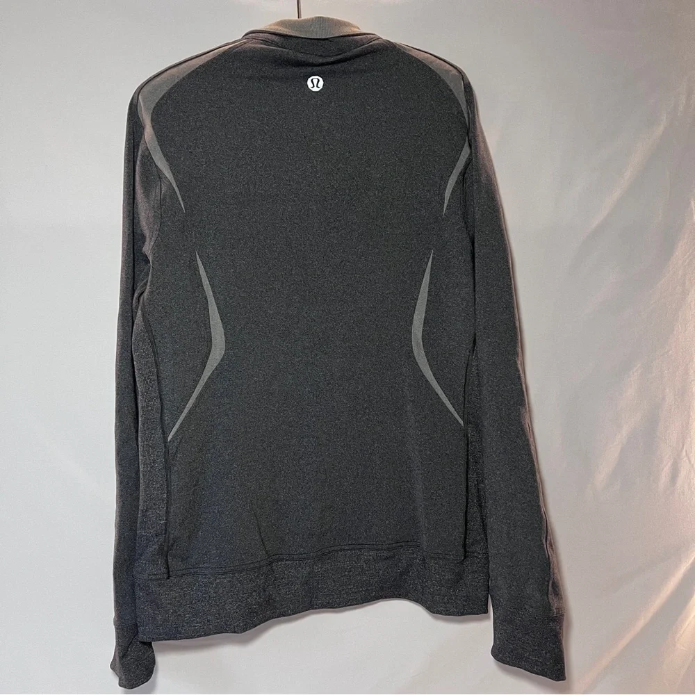 Lululemon Men’s Lightweight Jacket - Grey - Size Medium
